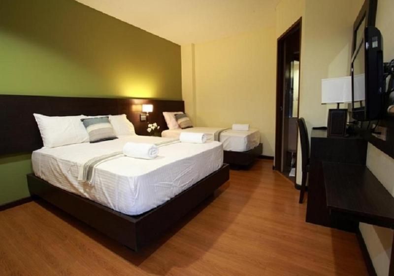 Makati Boutique Hotel Near Naia Airport Terminal 3 Edsa Pasay Cbd Makati City Extérieur photo
