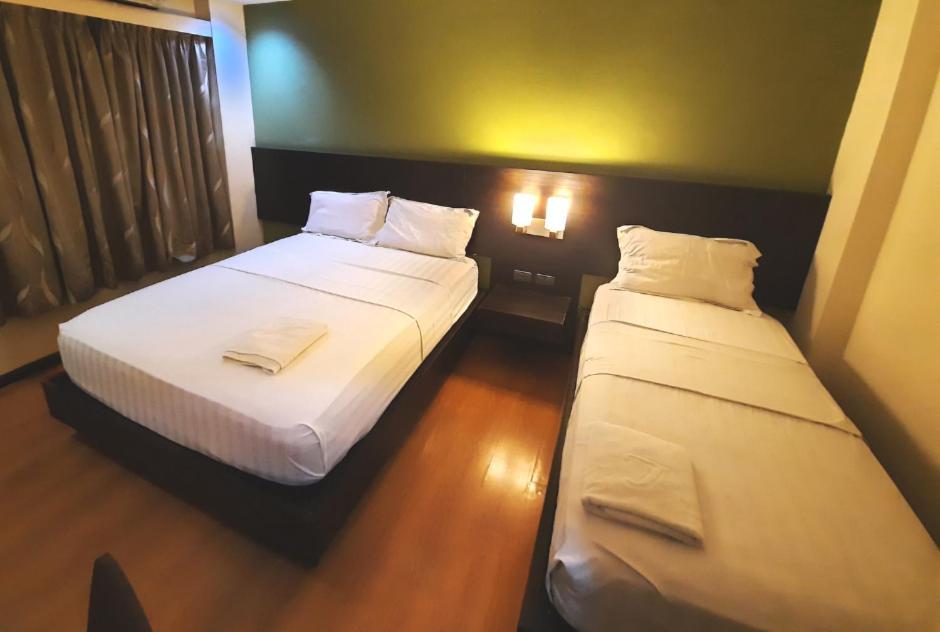 Makati Boutique Hotel Near Naia Airport Terminal 3 Edsa Pasay Cbd Makati City Extérieur photo