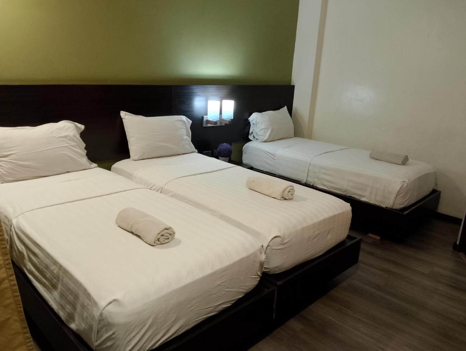 Makati Boutique Hotel Near Naia Airport Terminal 3 Edsa Pasay Cbd Makati City Extérieur photo